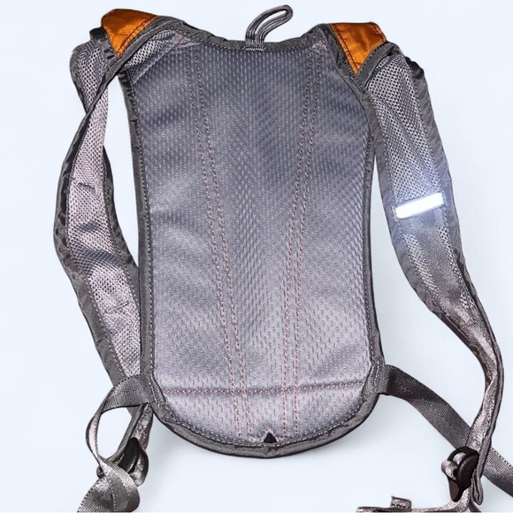 CamelBak Orange Gray Athletic Backpack - Picture 2 of 4